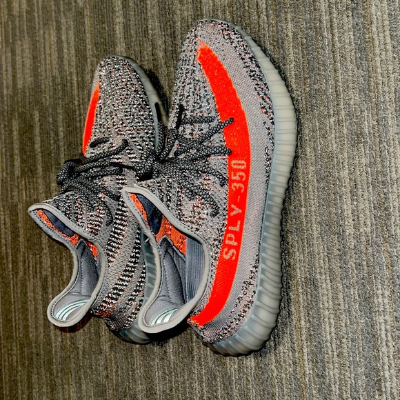 Adidas Yeezy 350 V2 Beluga Reflective. Size US 12. - Picture 2 of 6